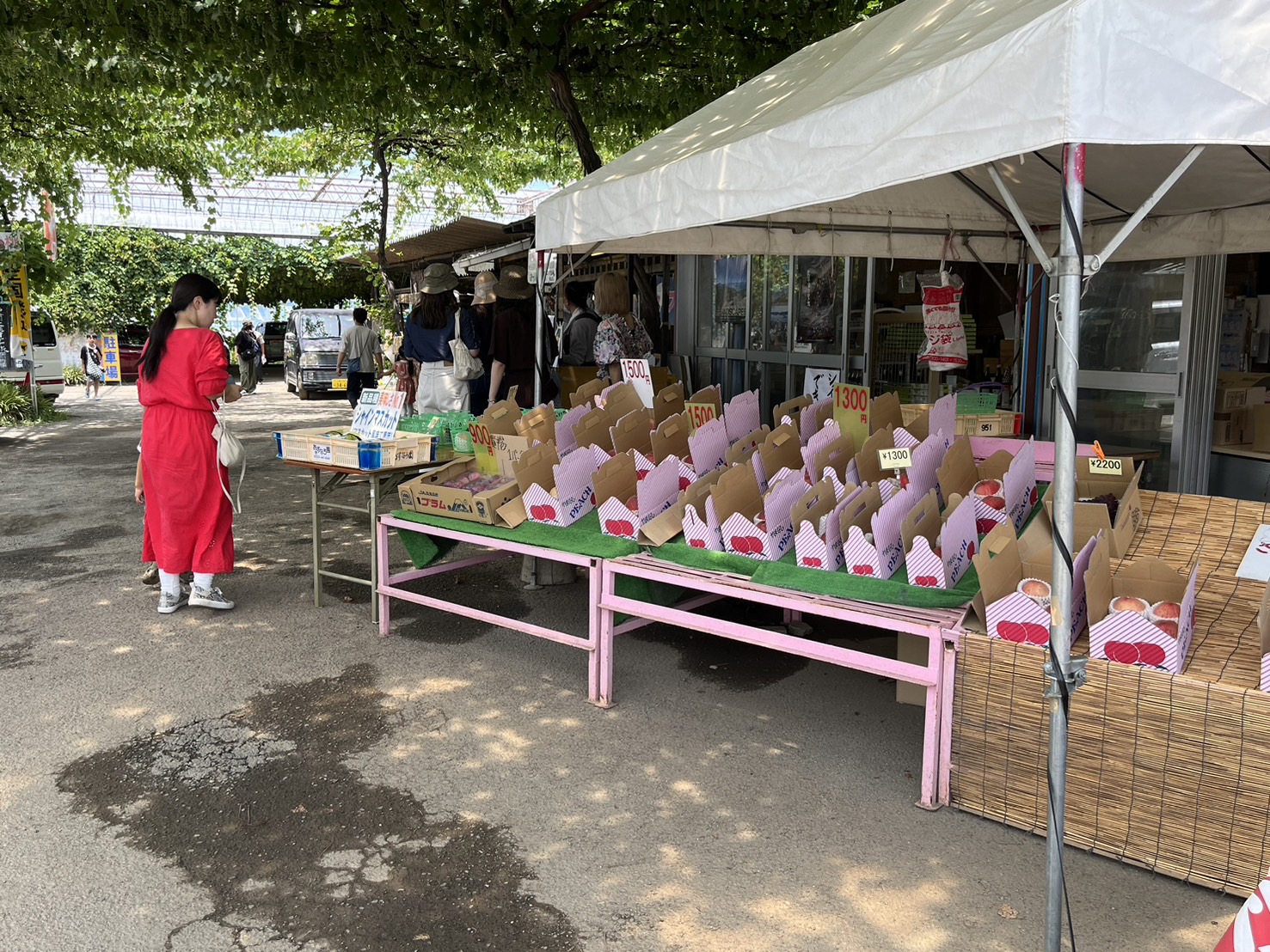 お土産コーナーも充実